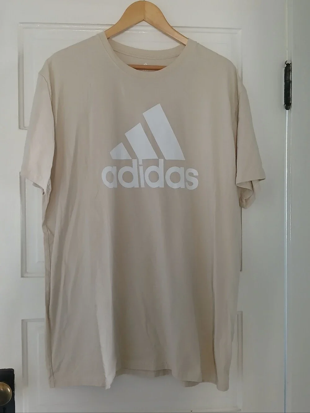 adidas tee size